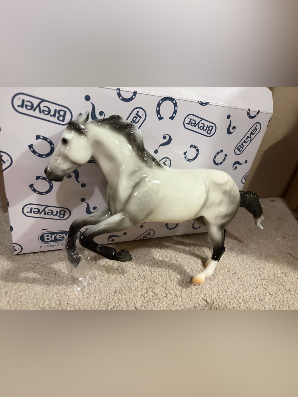 BREYER WEB SR CLASSIC RAMBLER GLOSSY DAPPLE GREY like new !